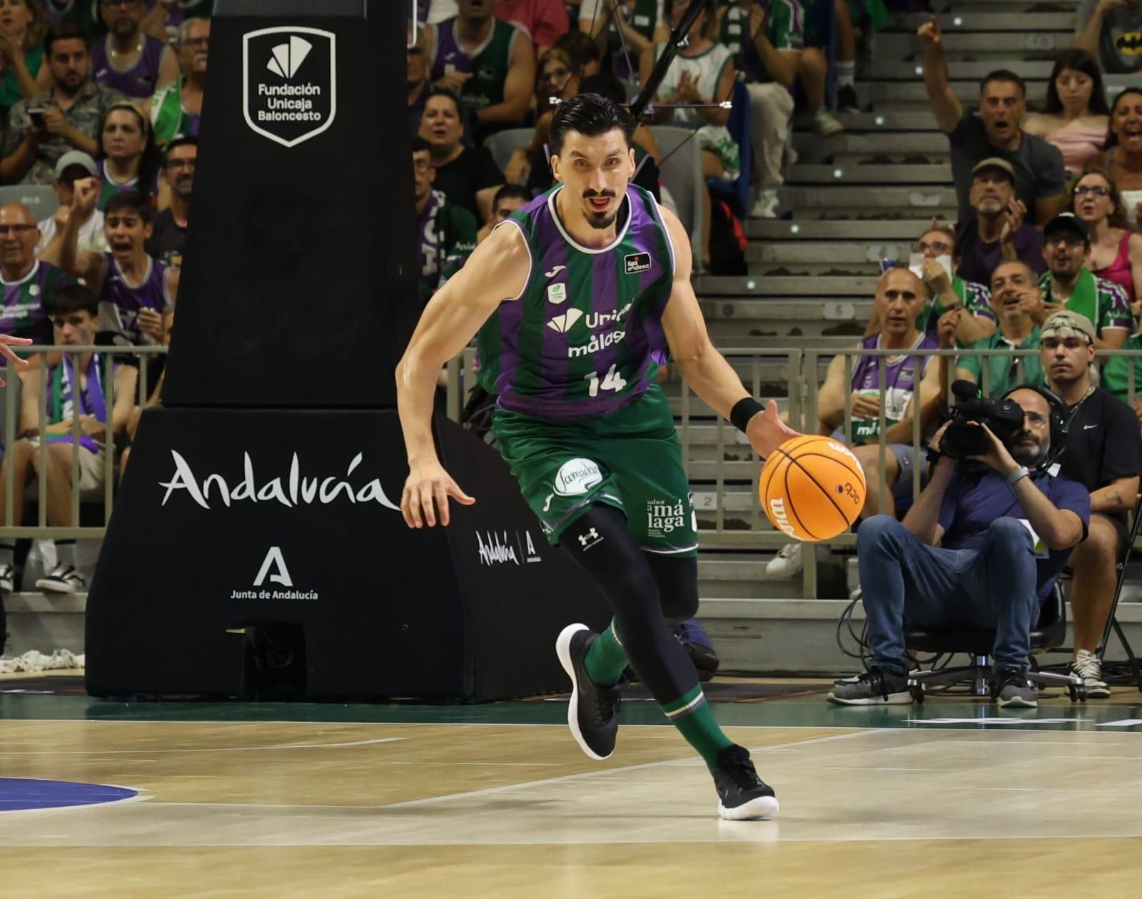 El Unicaja-Real Madrid, en fotos