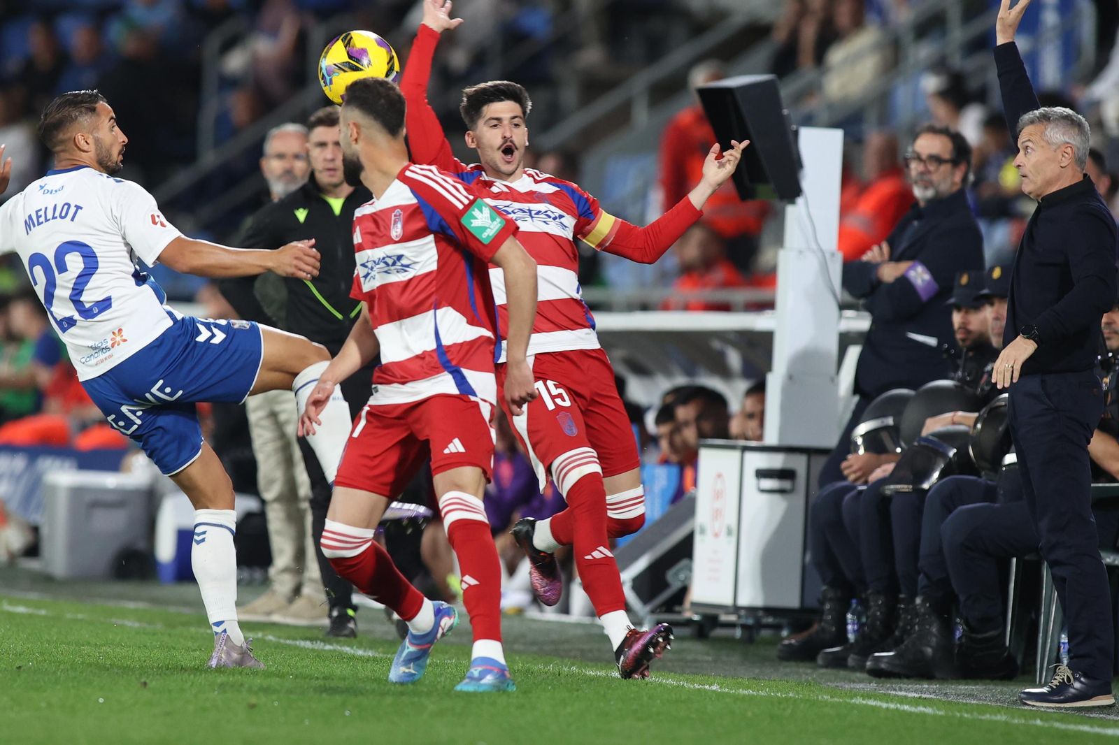 Carlos Neva y Rebbach en un partido anterior con el Granada