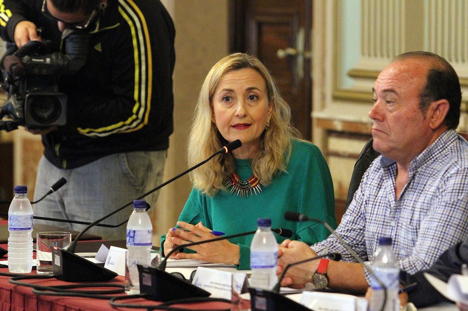 Imágenes de la reunión de la Mesa de Fosfoyesos