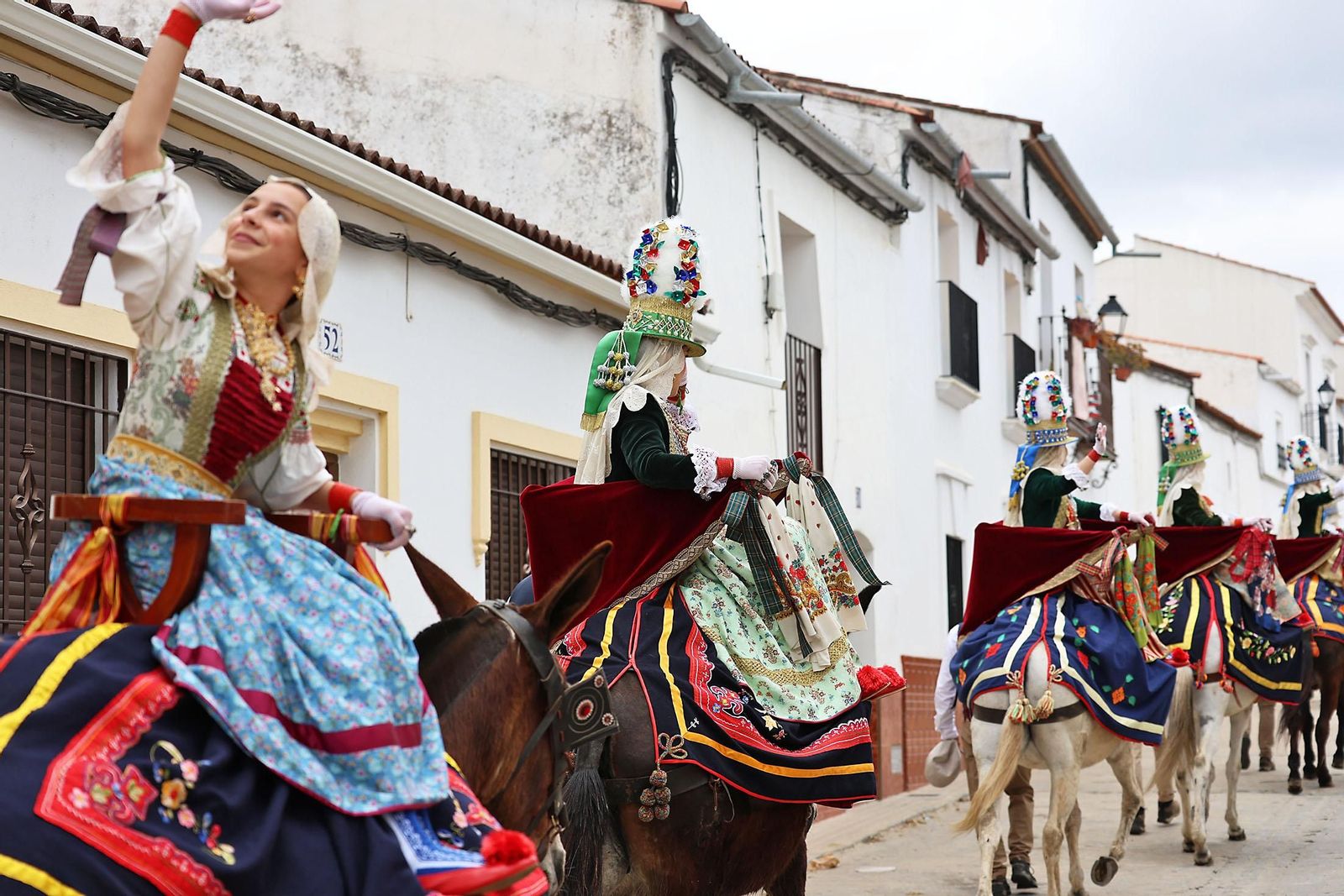 Las imágenes de la romería de San Benito Abad en el Cerro del Andévalo de Huelva