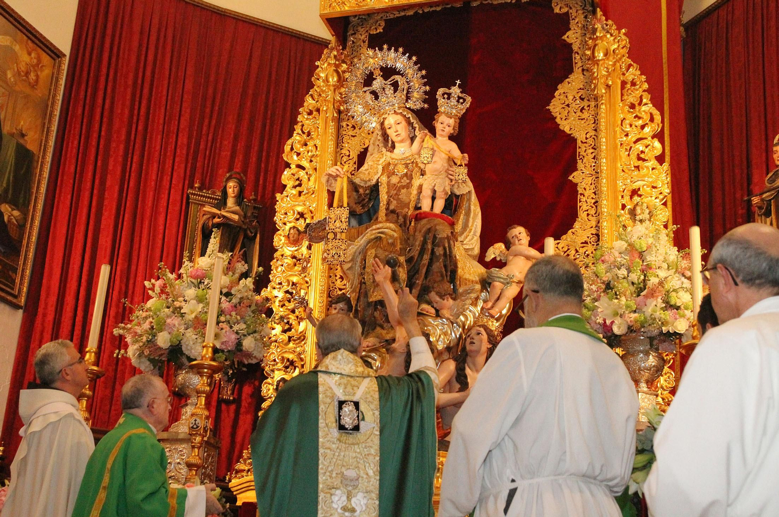 Imágenes de la bendición de la Virgen del Carmen