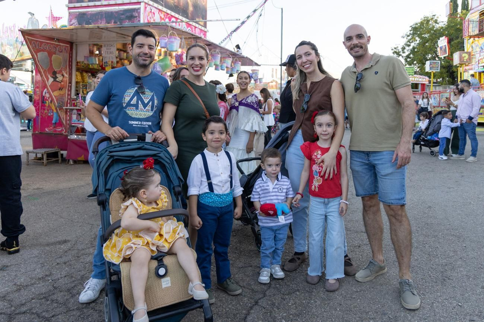 Cientos de jiennenses acudieron a su cita con los "cacharricos"