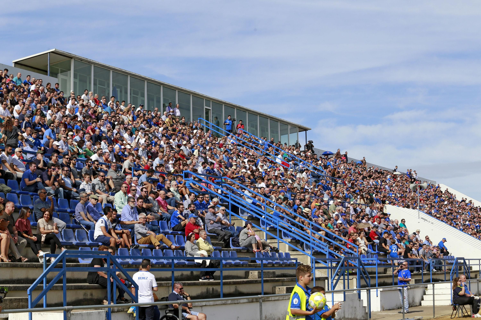 Imágenes del Xerez DFC - Gerena en La Juventud