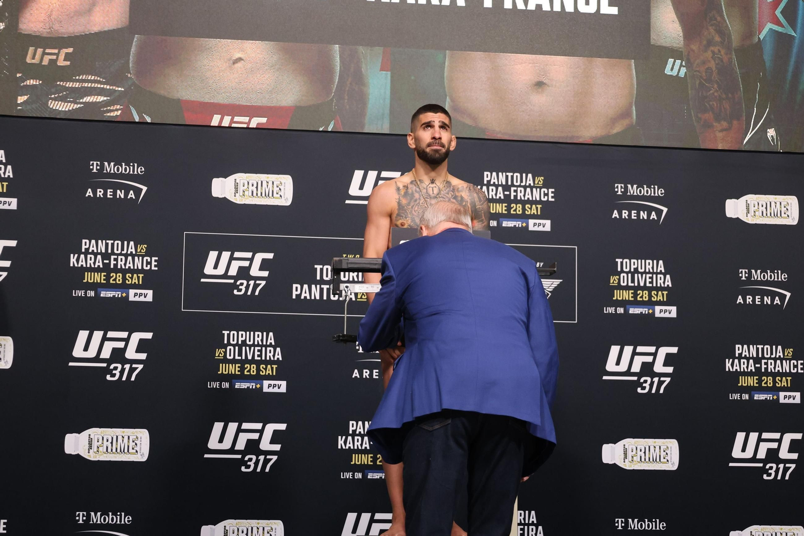 Las fotos del triunfo de Topuria ante Oliveira