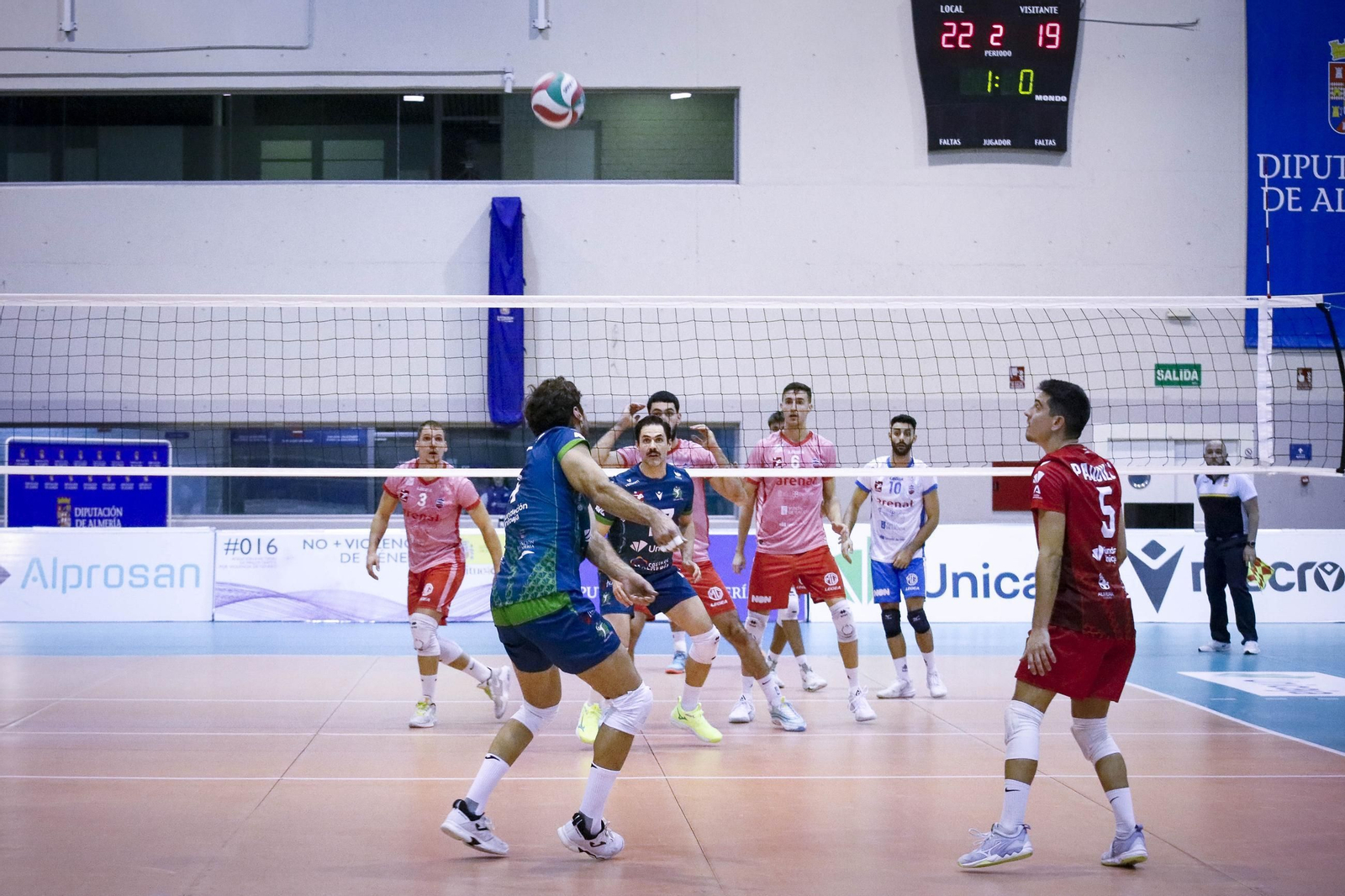 Unicaja Costa de Almería-Arenal Emeve de la Superliga, en imágenes