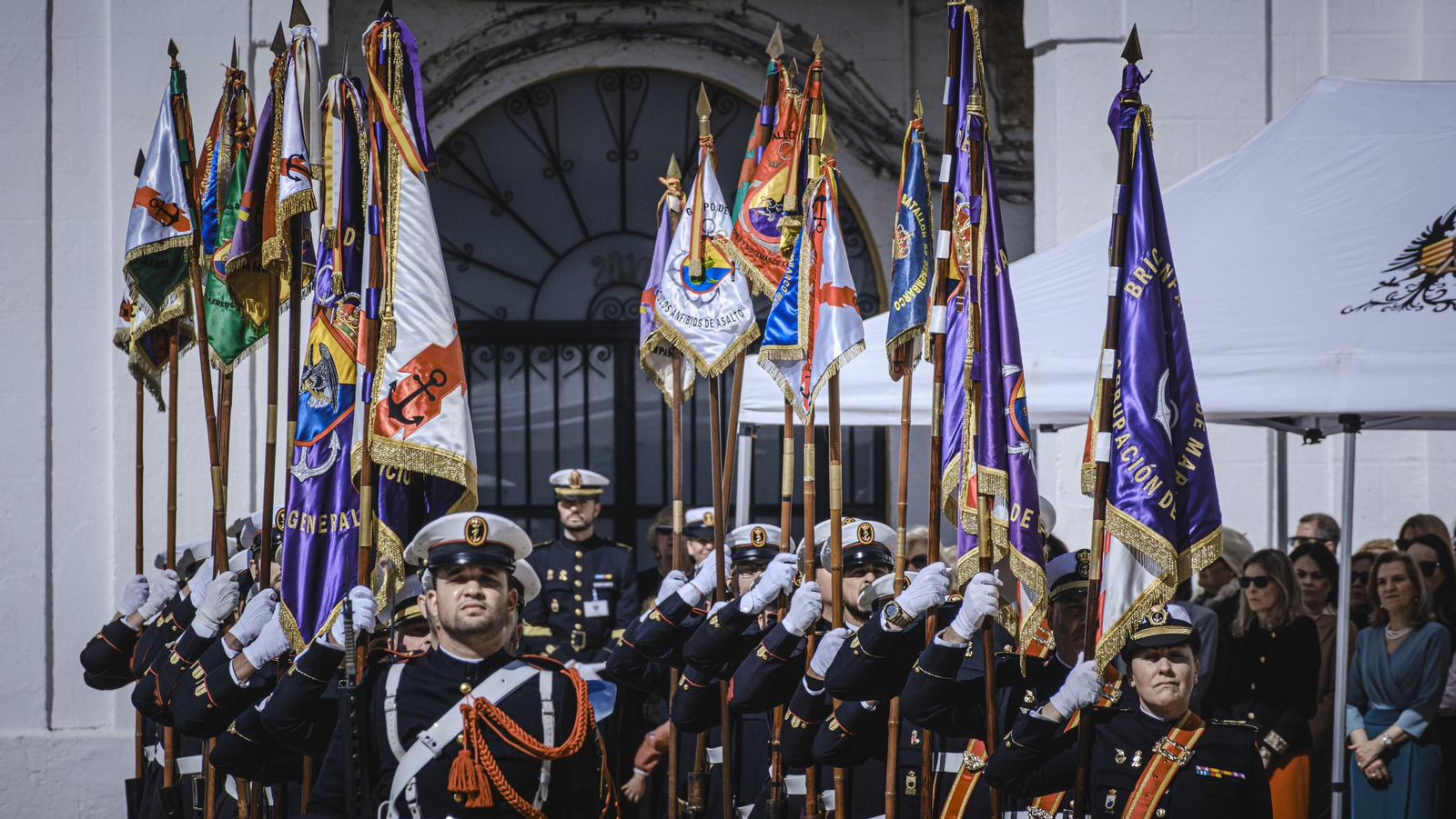 Parada Militar por el 487º aniversario de Infantería de Marina. Parada Militar por el 487º aniversario de Infantería de Marina.