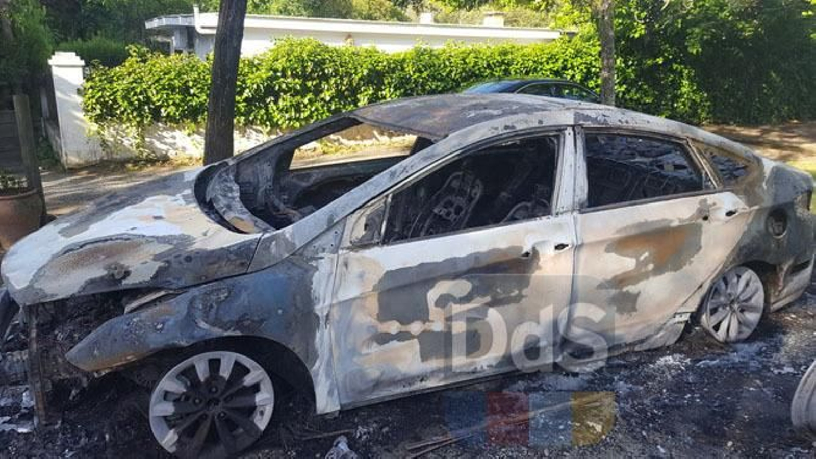 Detalle del estado en el que ha quedado uno de los coches.