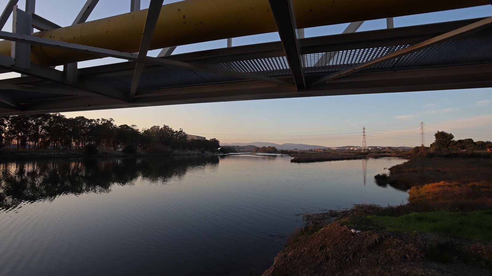 Sendero del arroyo de la Madre Vieja en San Roque
