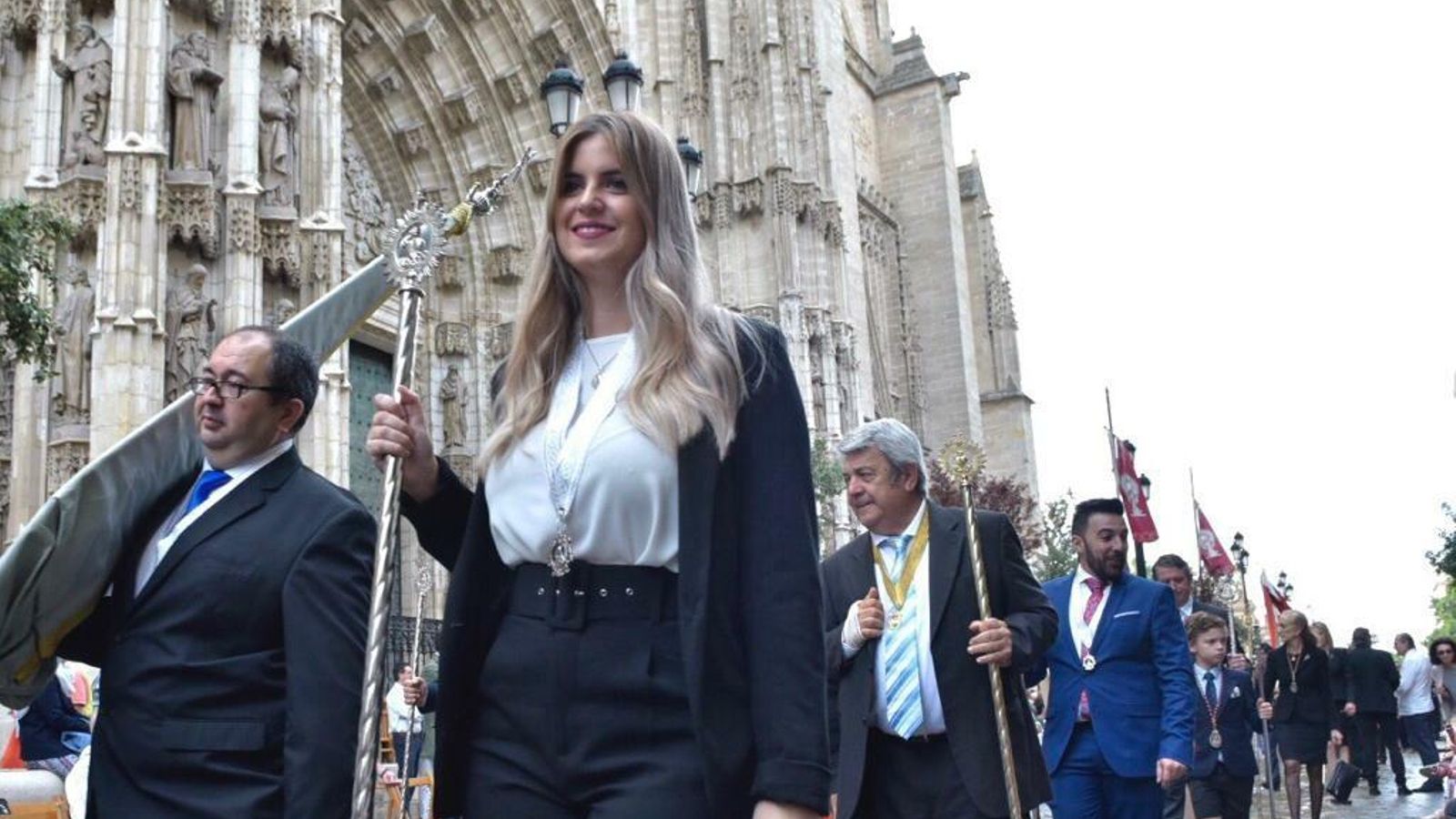 Participantes en la procesión de Corpus de Sevilla