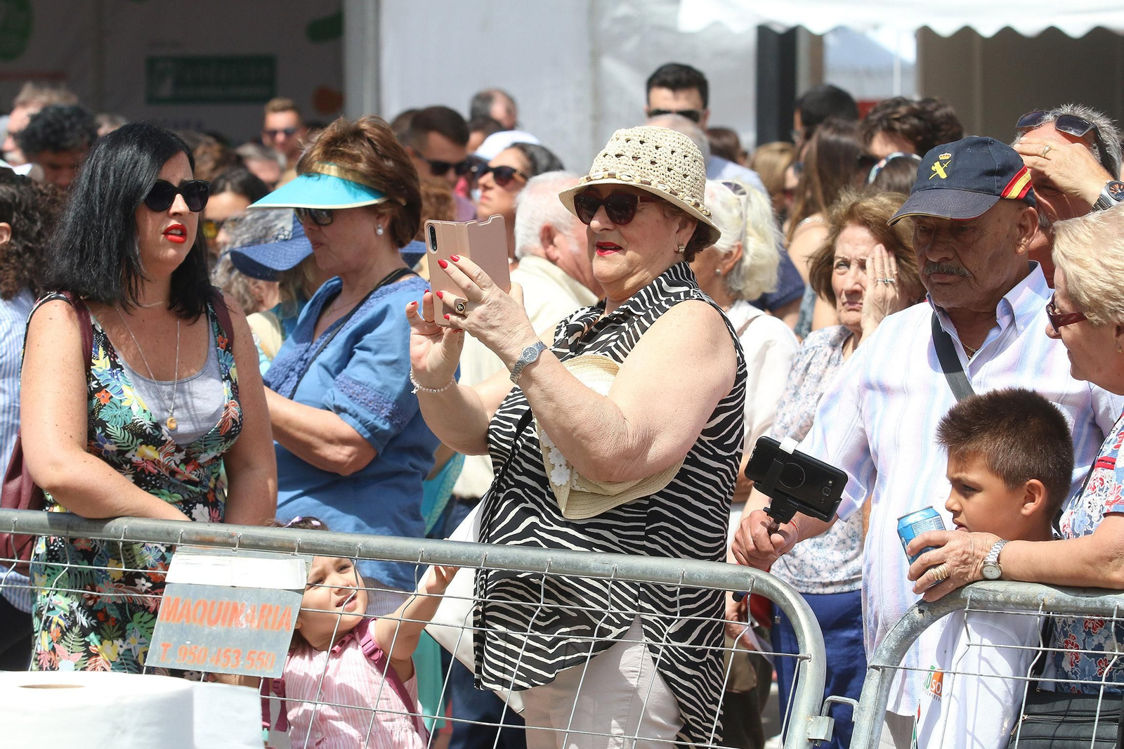 Fotogalería del récord Guinnes del gazpacho más grande del mundo