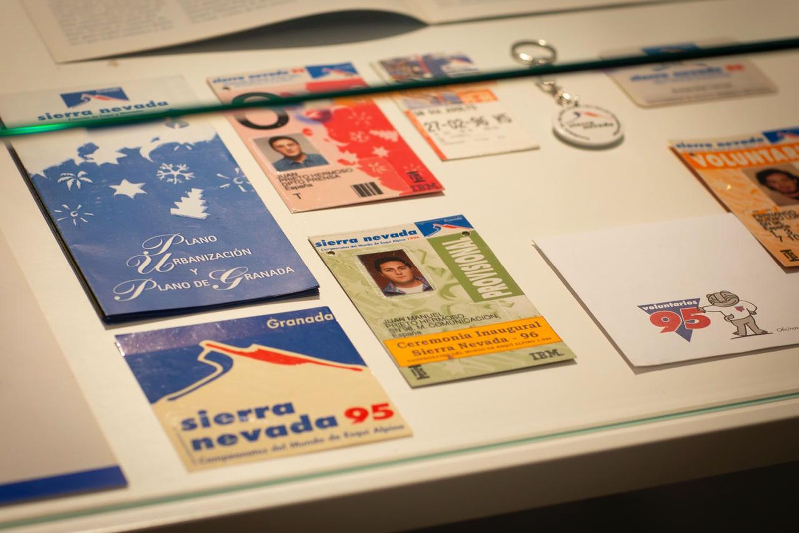 Fotos: la exposición del 30 aniversario de los Campeonatos del Mundo de Esquí Alpino en Granada