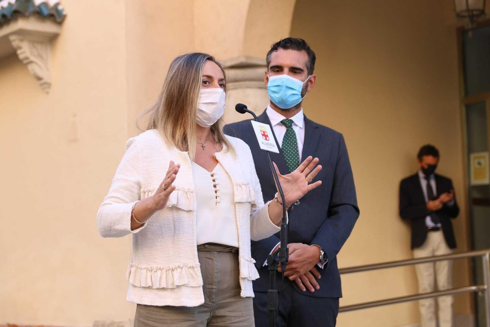 La consejera de Fomento y el alcalde de Almería