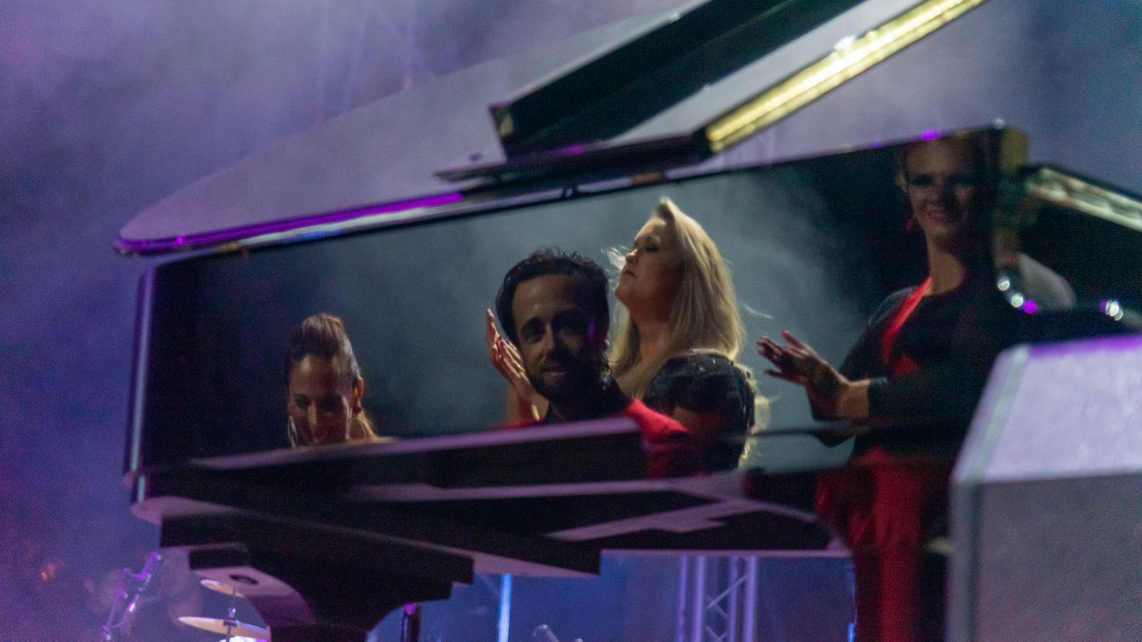 Fotos del concierto de Diego Valdivia en Algeciras