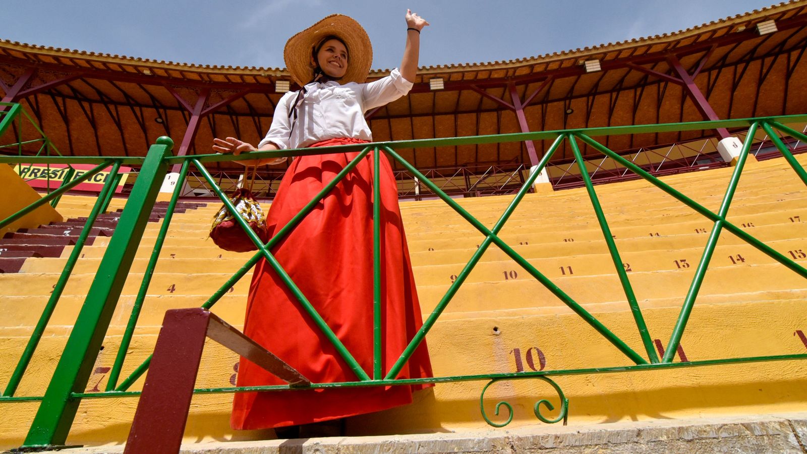 Blooms Day en la Plaza de toros de La Línea