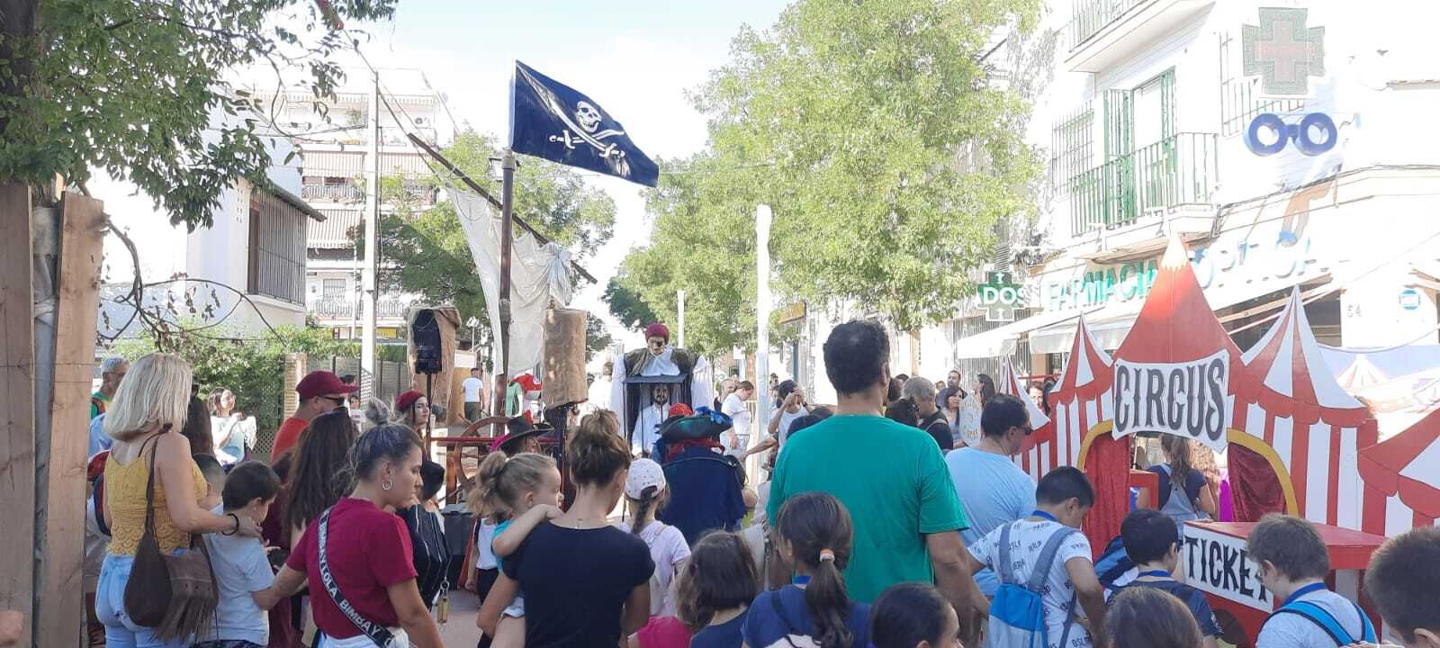 La Cruz Roja, este viernes en su primera actividad multitudinaria como calle peatonal.