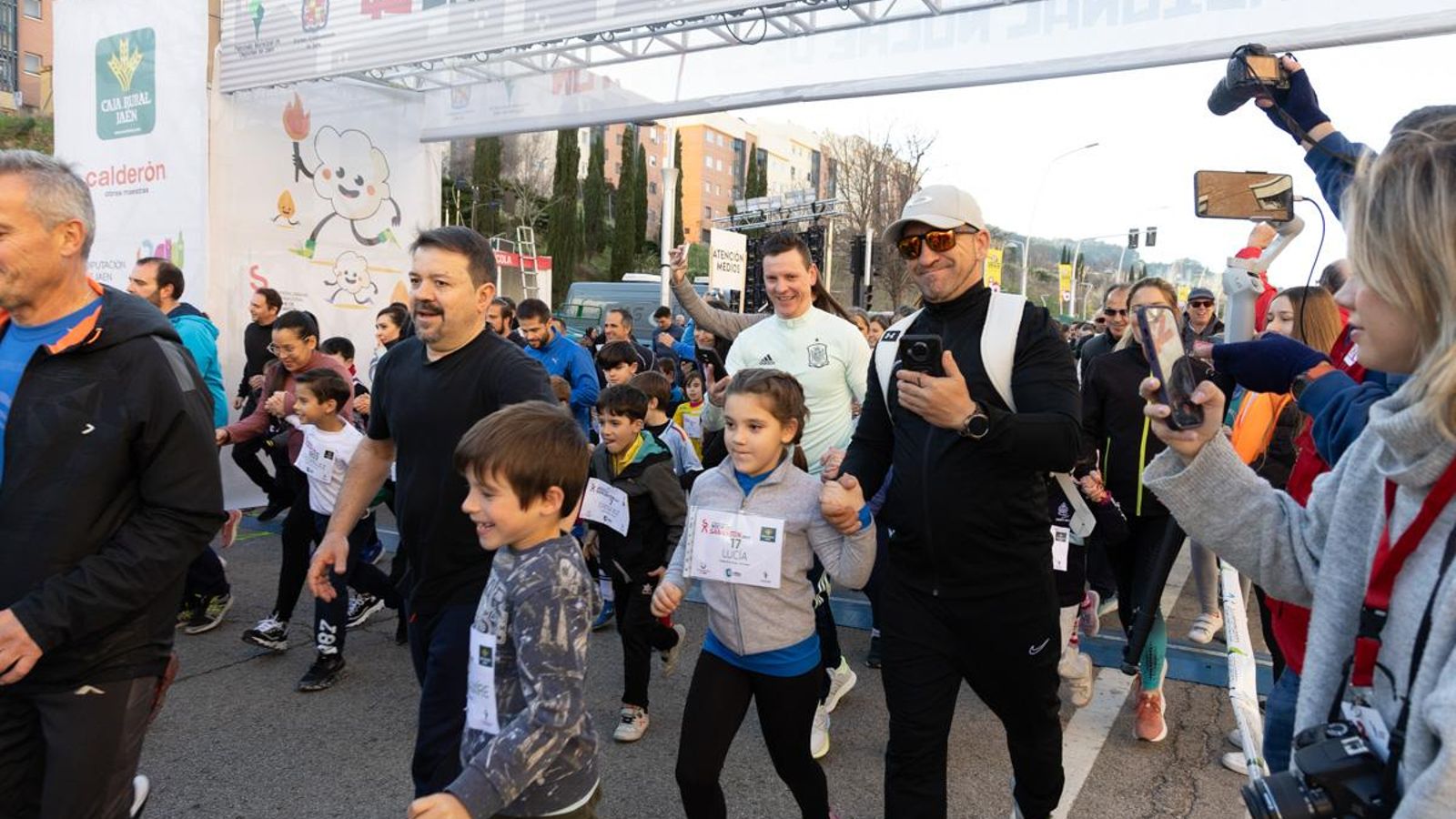 En imágenes: Los niños y niñas de los colegios de Jaén, protagonistas de la San Antón Escolar