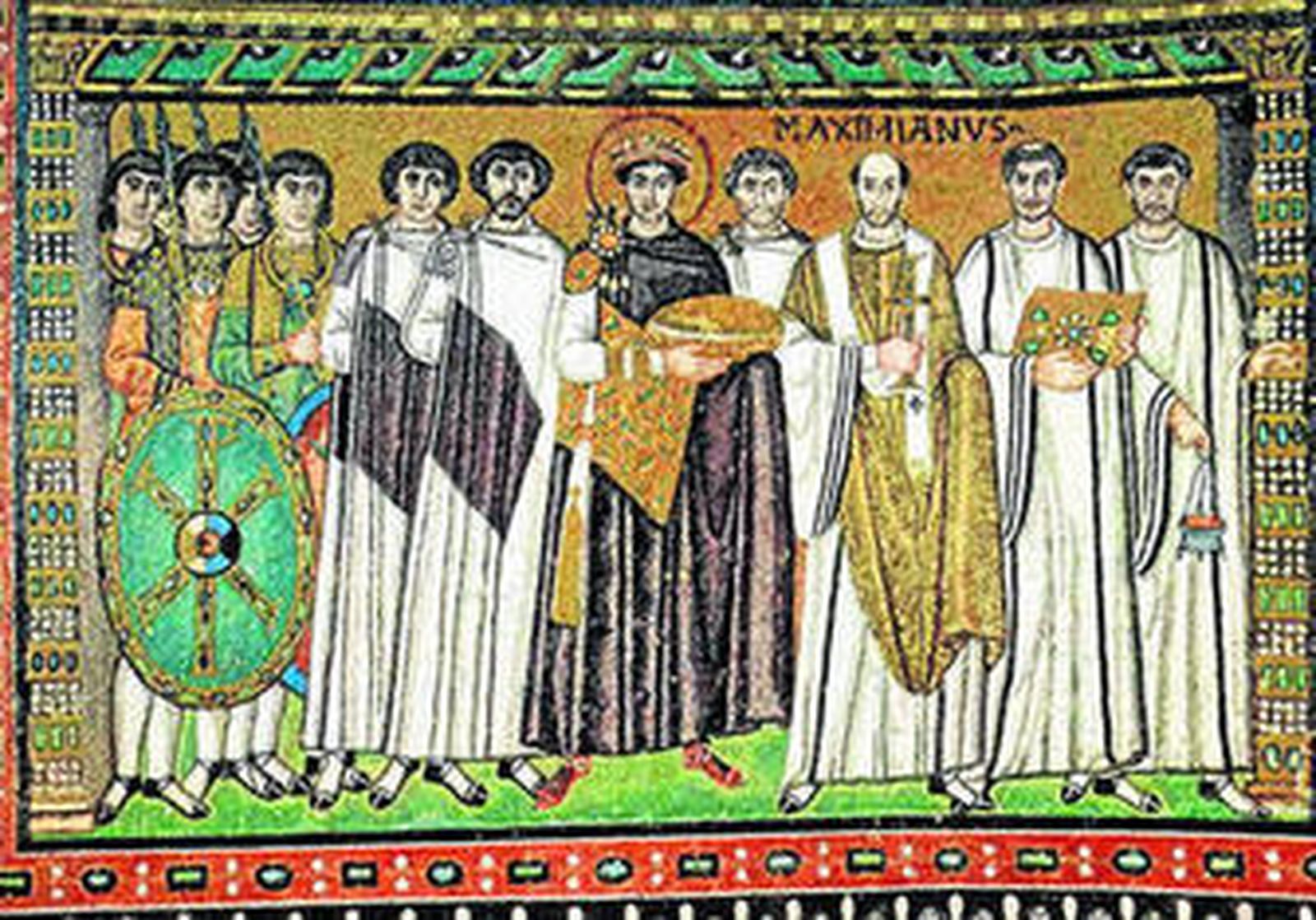 1. Mosaico del siglo VI de la iglesia de San Vital de Rávena que representa al emperador bizantino Justiniano I con su corte. 2. Pintura tardorromana hallada en las excavaciones del Museo Carmen Thyssen. 3. 'Dromon' grabado en piedra hallado en Málaga. 4. 'Dromon' bizantino. 5. Pesa hallada en la Alcazaba. 6. El rey visigodo Sisebuto, en un retrato imaginario de Mariano de la Roca y Delgado (1854). 6. La emperariz Teodora, esposa de Justiniano, en otro mosaico del siglo VI.