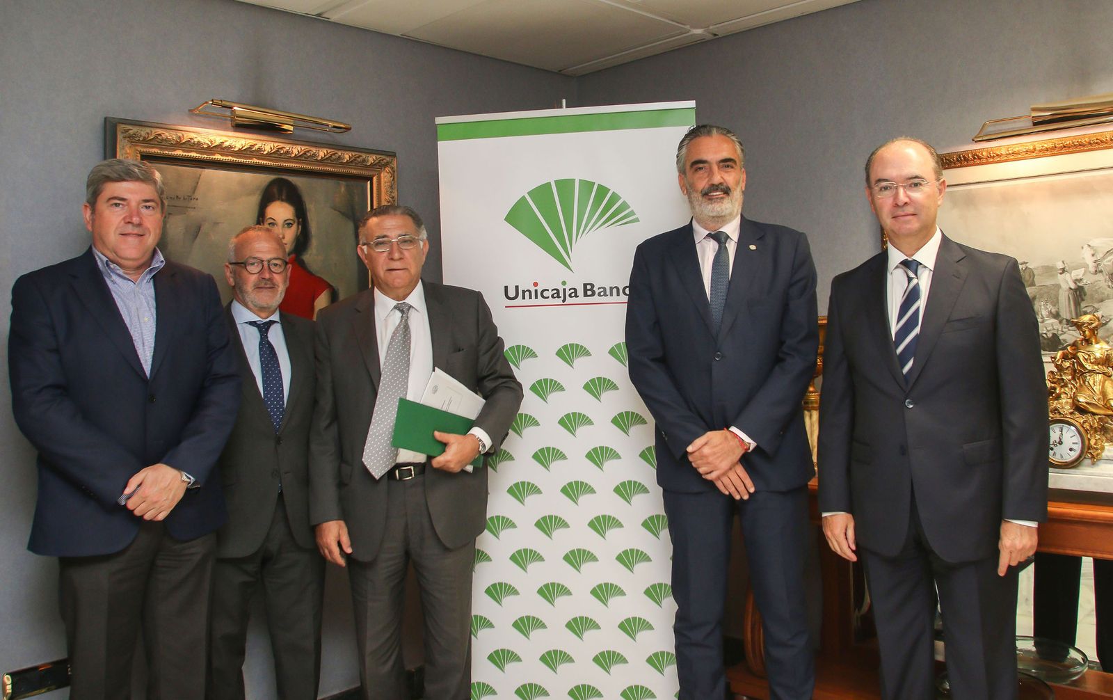 Unicaja Banco renueva su apoyo al turismo de Málaga con acuerdos con tres asociaciones empresariales