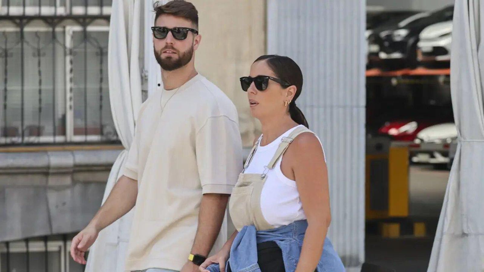 Anabel Pantoja y David Rodríguez están más unidos que nunca en estos difíciles momentos para la pareja. Anabel Pantoja y David Rodríguez están más unidos que nunca en estos difíciles momentos para la pareja.