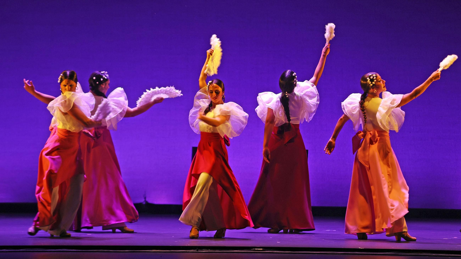 El Ballet Flamenco de Cádiz con 'Acuarela con sal' en el Festival de Jerez