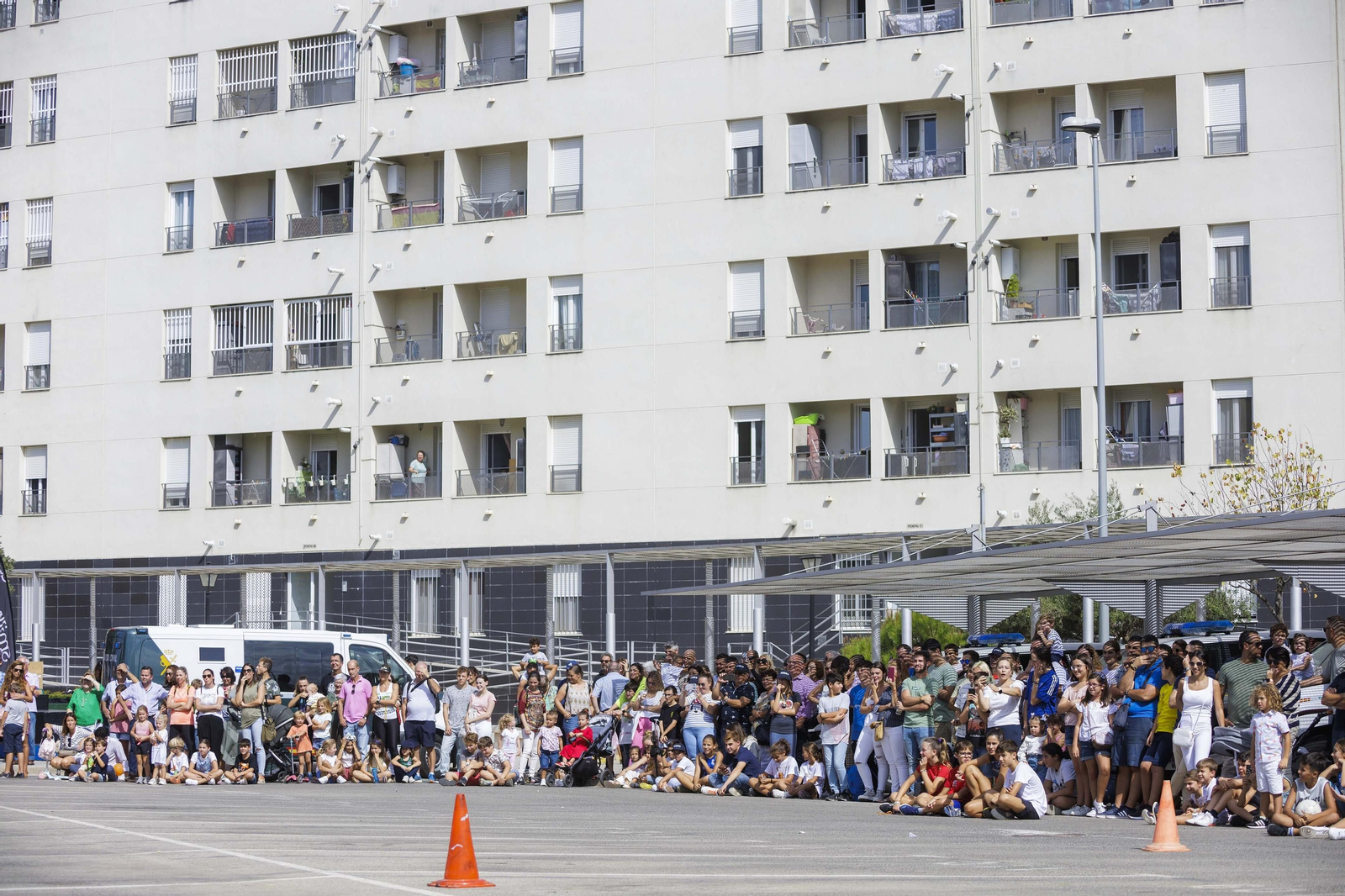 Todas las imágenes de la Jornada de Puertas Abiertas en la Guardia Civil de Cádiz