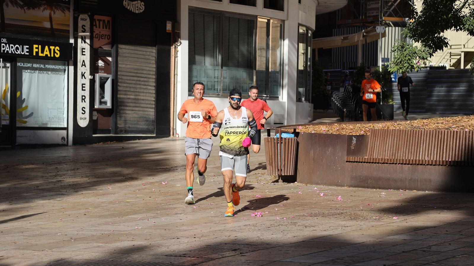 Búscate en las fotos de la Carrera de la Prensa en Málaga