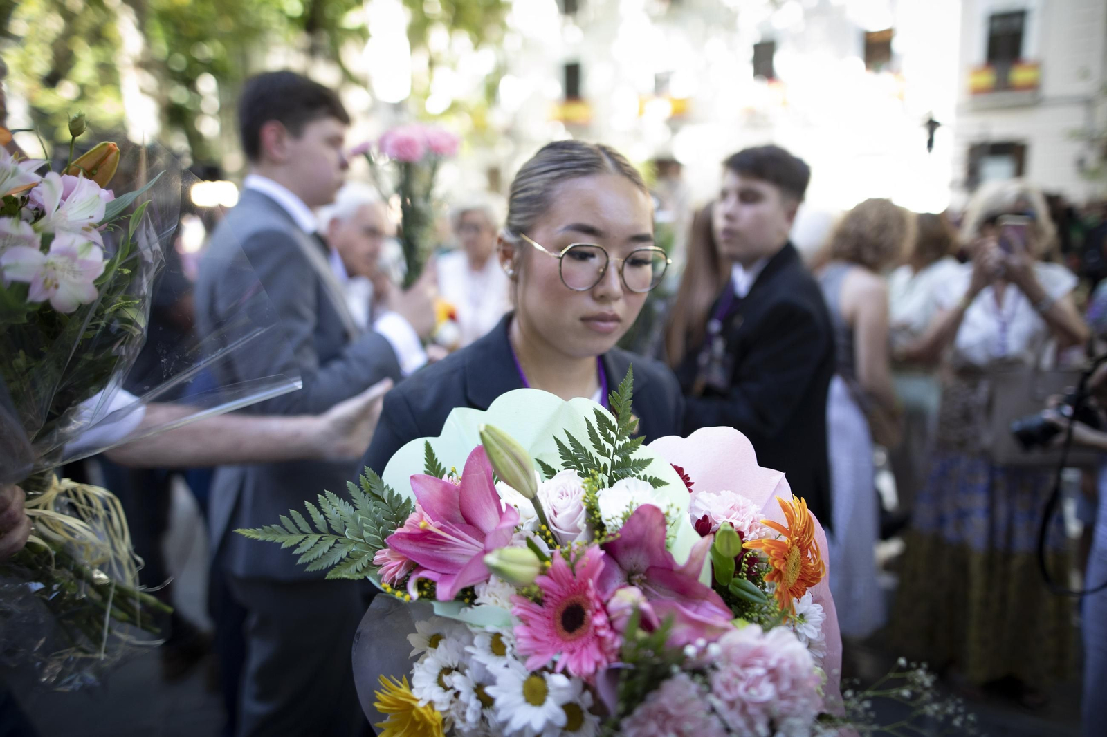 Así ha sido la la tradicional ofrenda a la patrona de Granada
