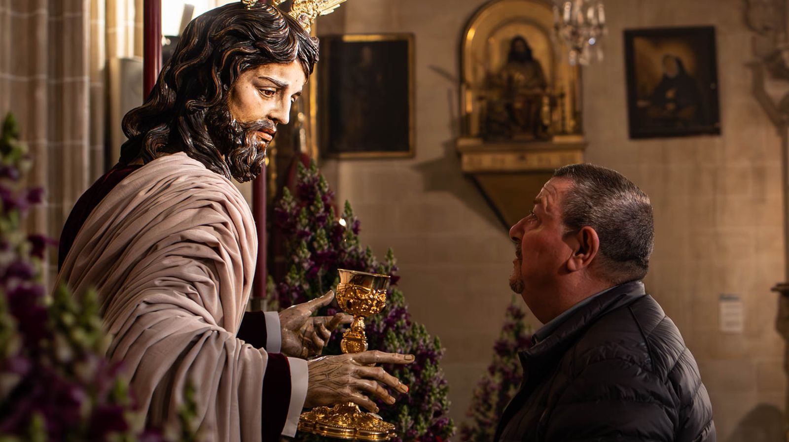 Los besapiés y besamanos del Domingo de Pasión en Jerez