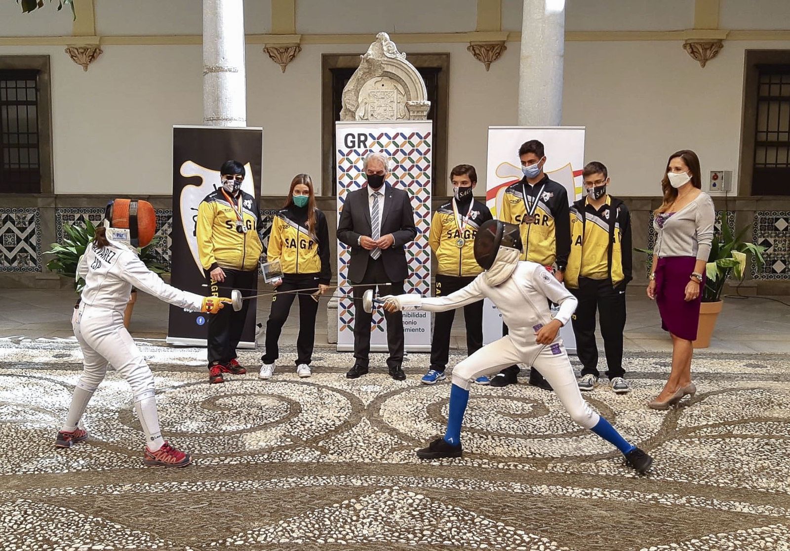 El Club de Esgrima Sala de Armas de Granada,en el Ayuntamiento