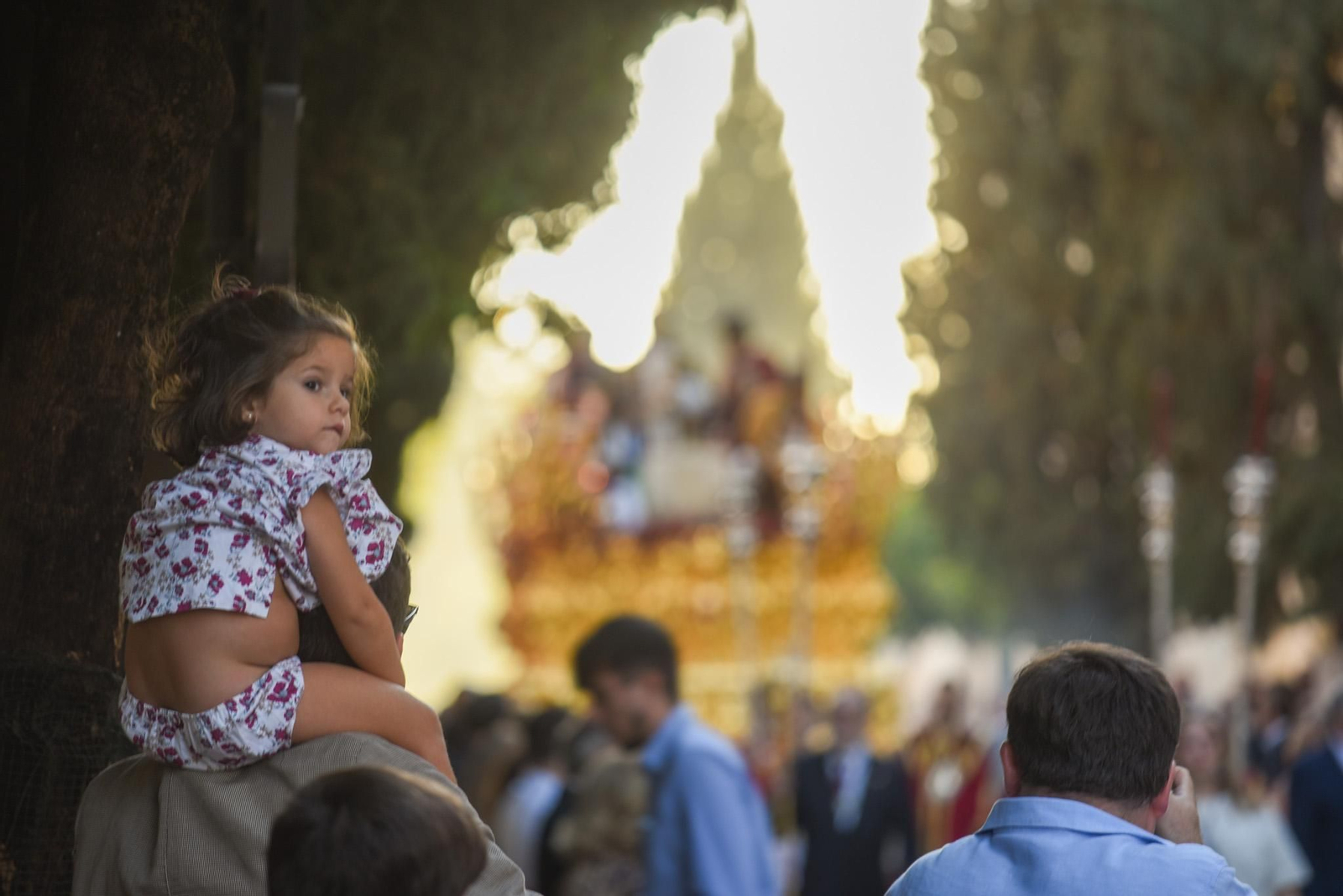 Las imágenes del Magno Vía Crucis desde la carrera oficial