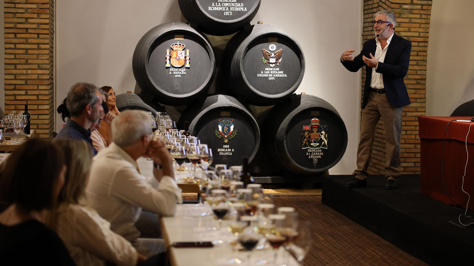 Cata taller de vinos de Jerez en el Consejo Regulador Cata taller de vinos de Jerez en el Consejo Regulador