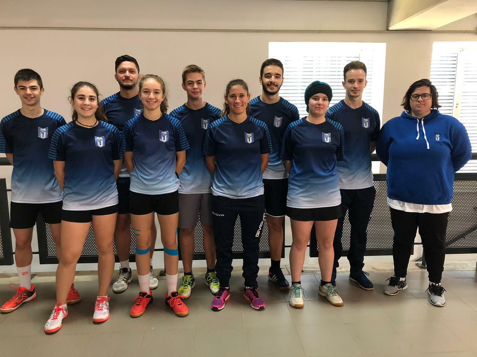 Los integrantes del CD Bádminton Huelva que competirán en Granada.