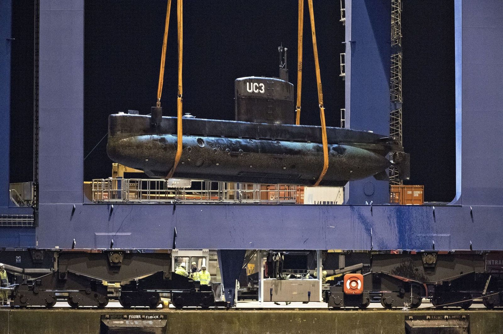 Recuperación del submarino casero de Peter Padsen, UC3 Nautilus, hundido tras la desaparición de la reportera Kim Wall.