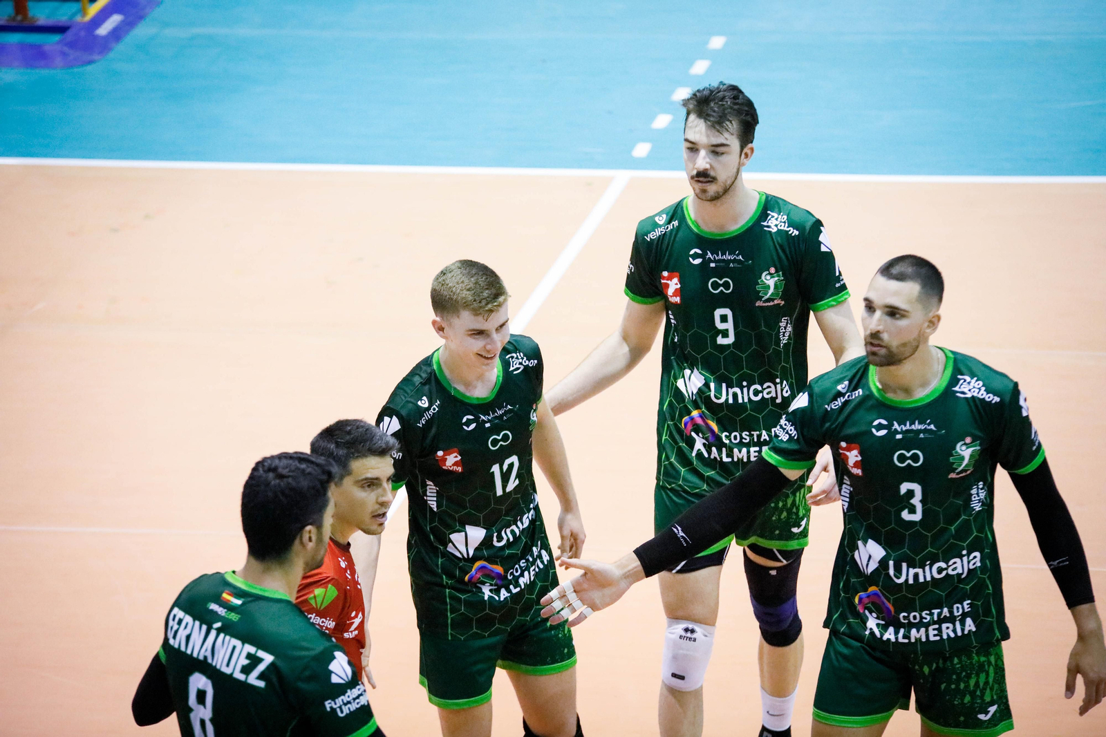 Imágenes del partido entre Unicaja Almería y Grupo Herce Soria