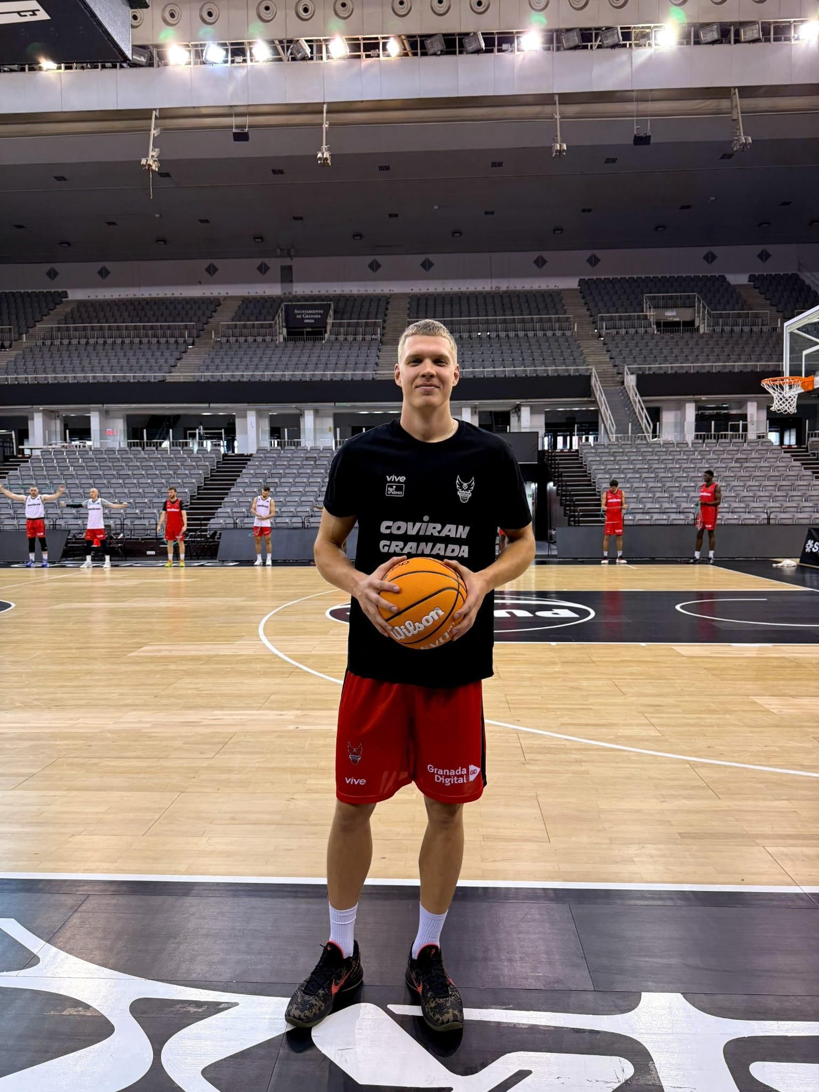 Valtonen posa este miércoles en el Palacio