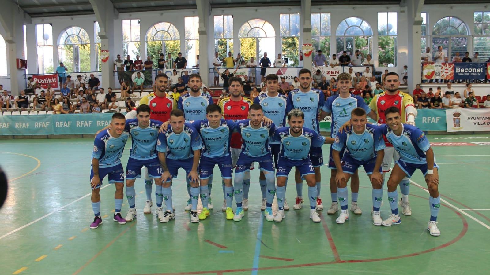 Foto de equipo del conjunto ejidense antes del comienzo de su encuentro frente al Córdoba Patrimonio de la Humanidad.