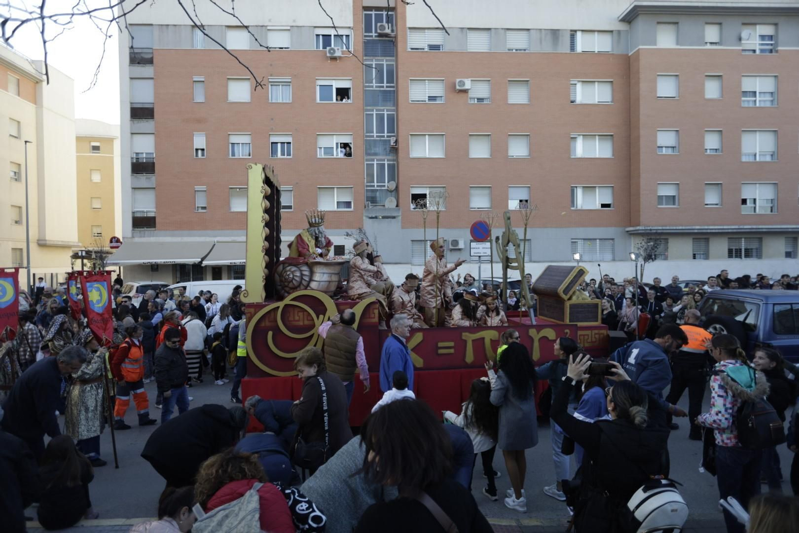 La cabalgata los Reyes Magos de Chiclana, en imágenes