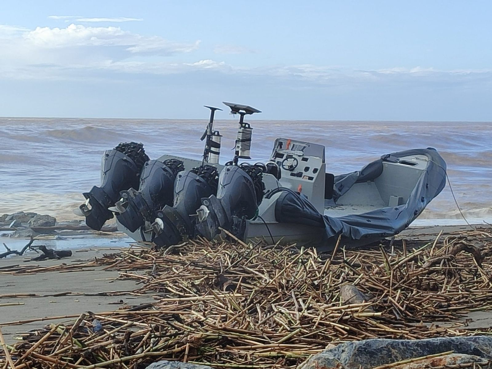 Varias narcolanchas en la costa de Málaga.