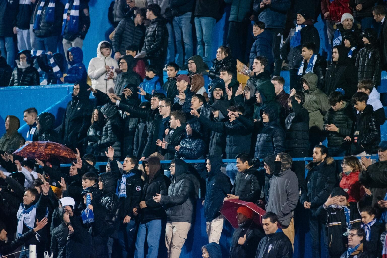 Afición del Alcoyano ante el Murcia