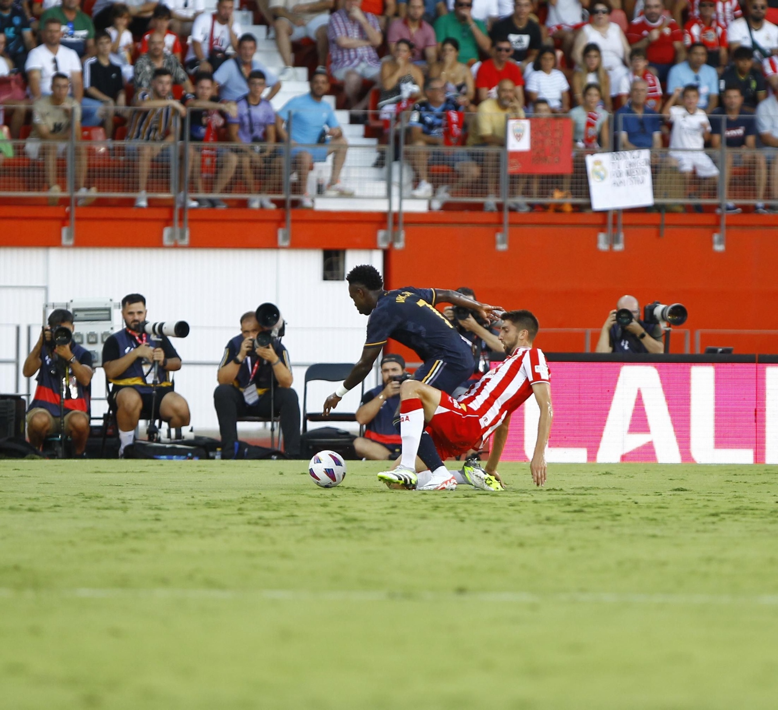 U.D. Almería-Real Madrid en imágenes