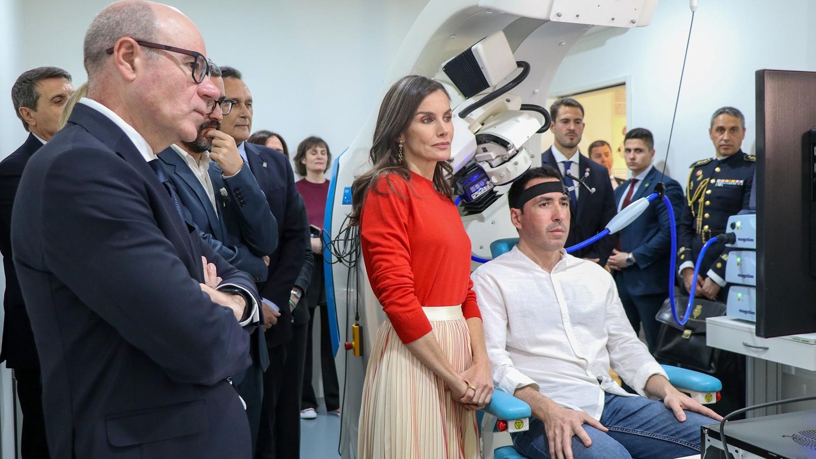 La visita de Doña Letizia a la Universidad de Granada, en imágenes