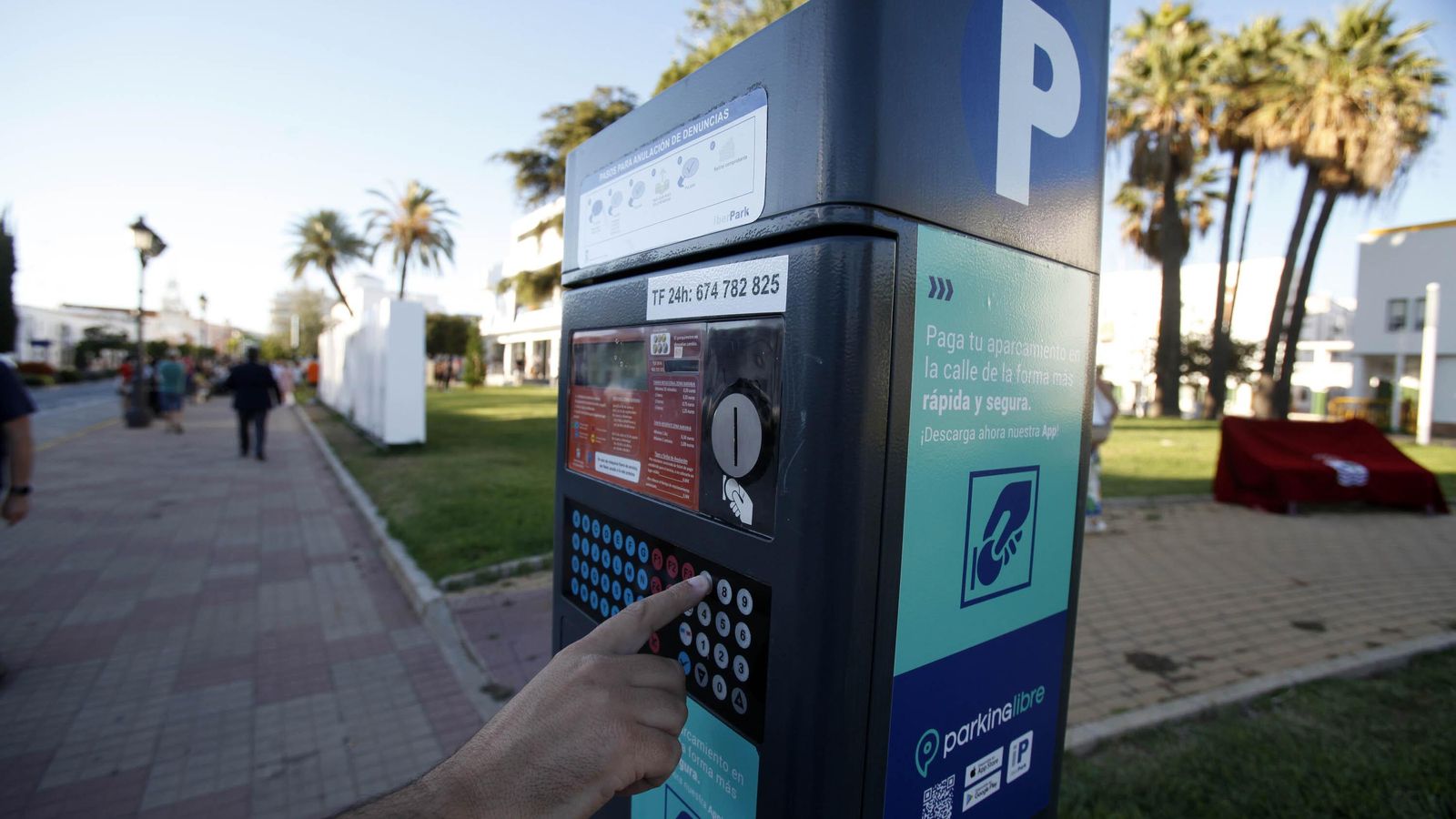 Una de las máquinas de cobro instaladas en Isla Cristina