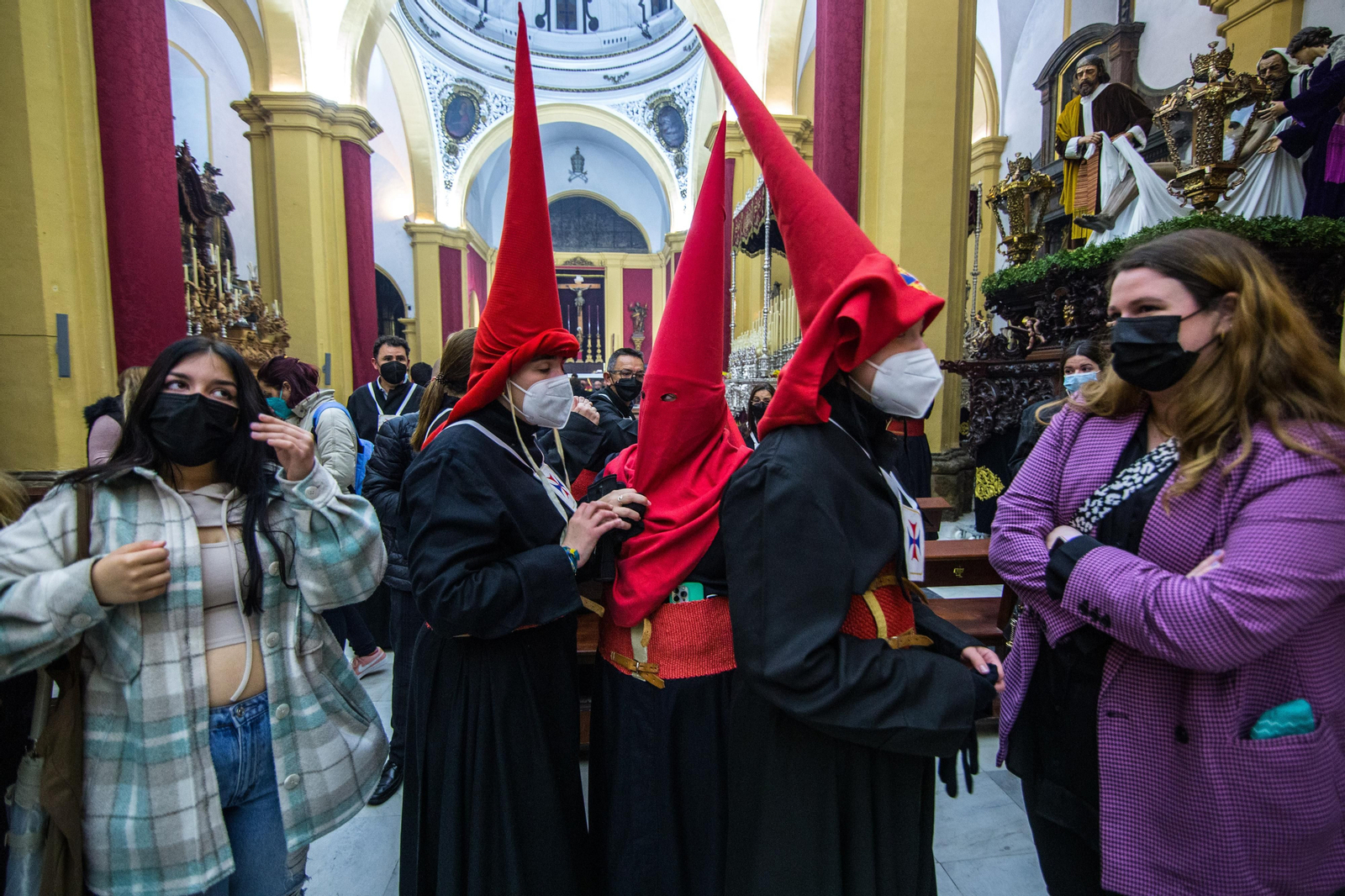 Lunes Santo en San Fernando: Las imágenes de Medinaceli