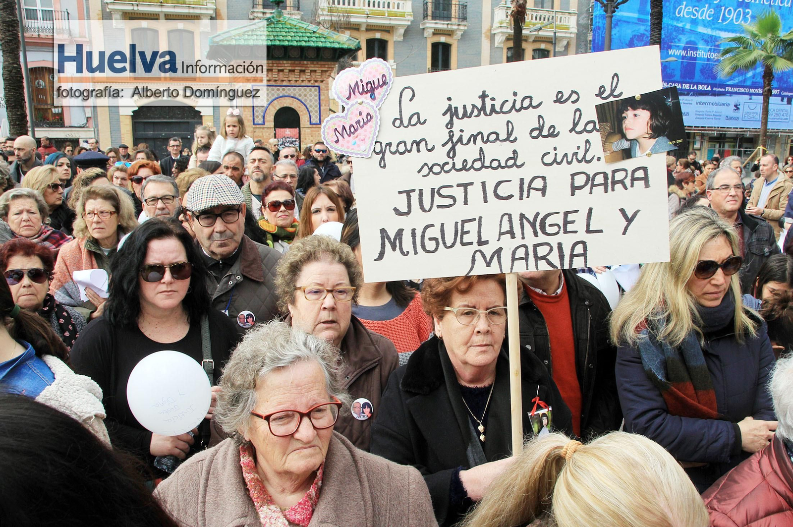 Imágenes de la manifestación contra la derogación de la prisión permanente revisable celebrada en Huelva