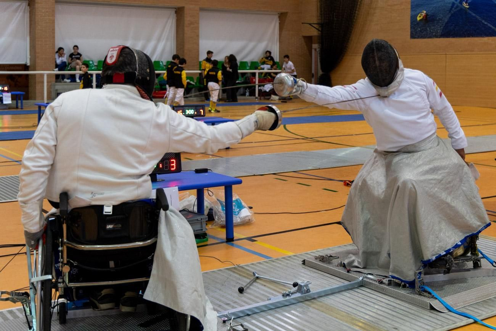 En imágenes: inclusión y espectáculo deportivo en la X Torneo de Esgrima Ciudad de Jaén