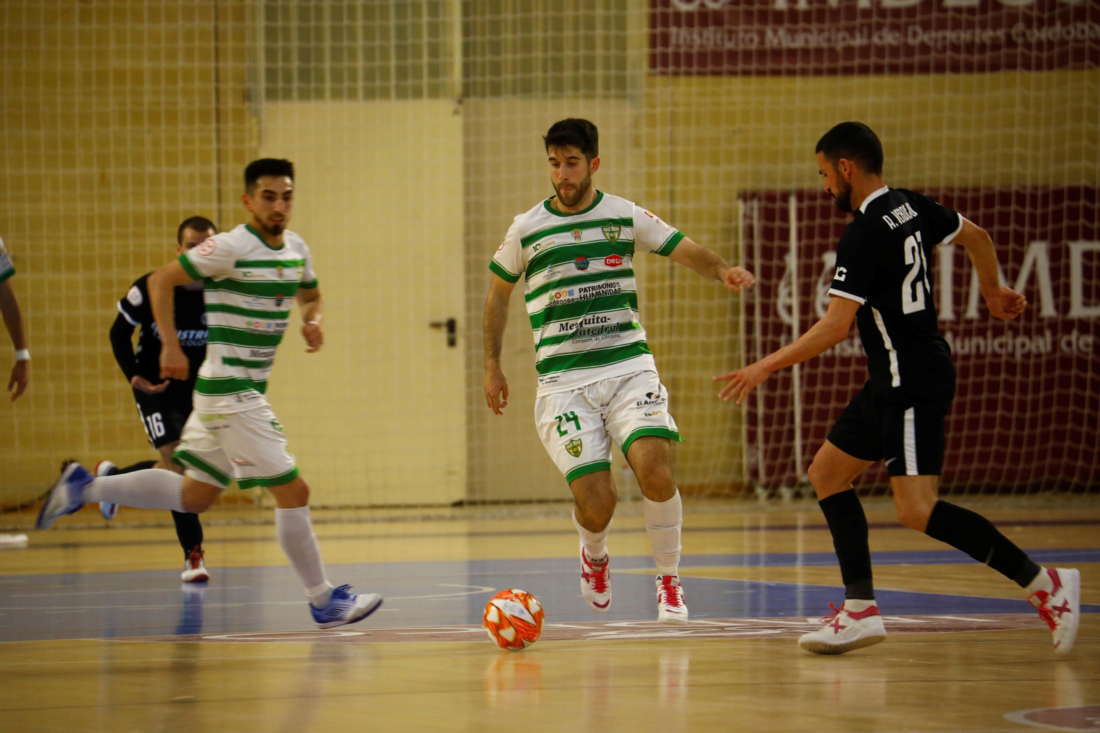 La victoria del Córdoba Futsal a Industrias Santa Coloma, en imágenes