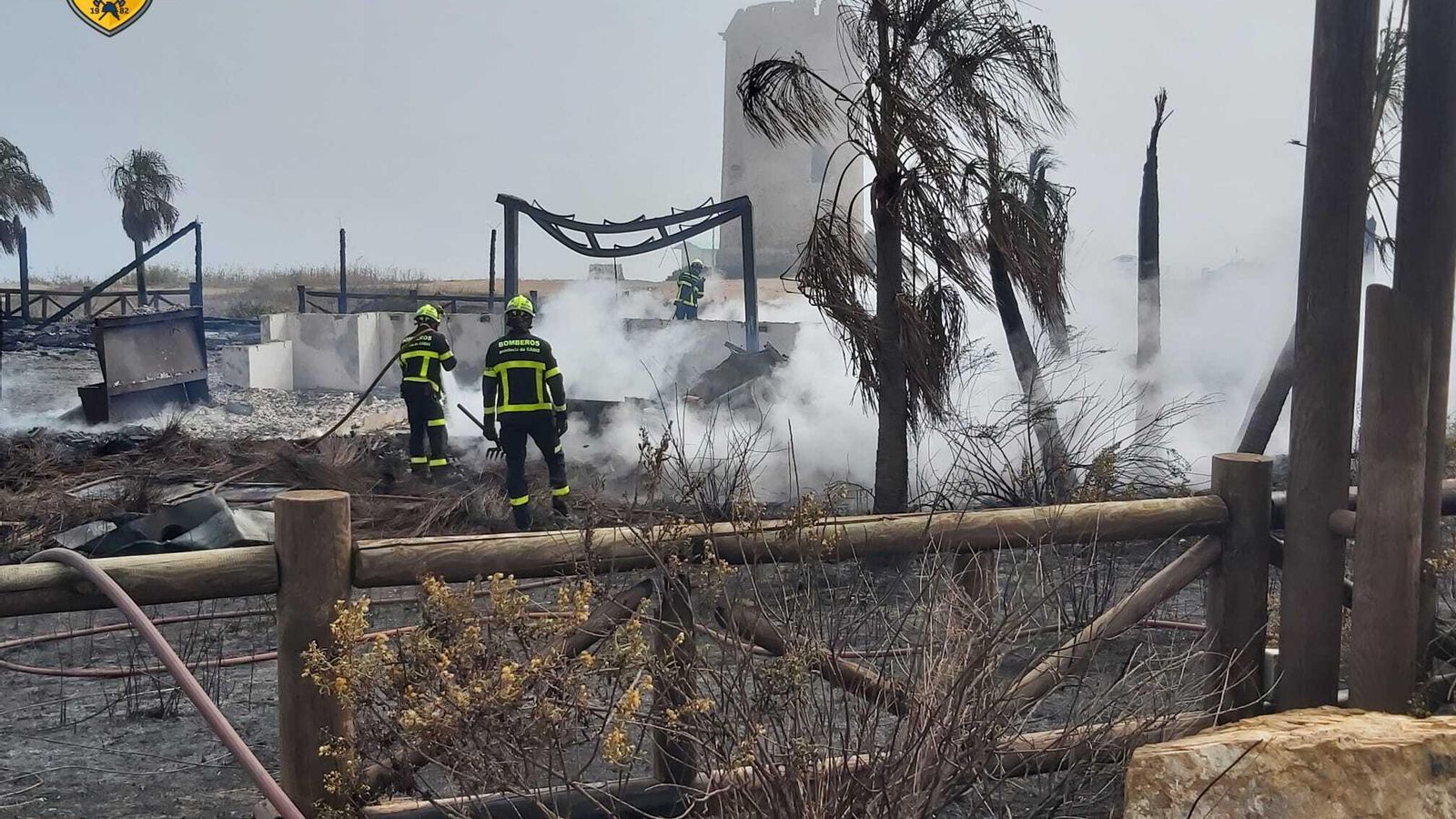 El chiringuito, tras el incendio.