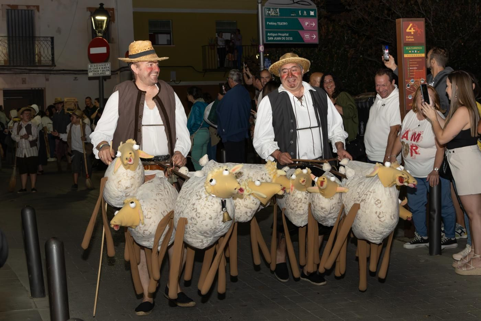 Así vivió Jaén el Pasacalles del Lagarto de la Magdalena.