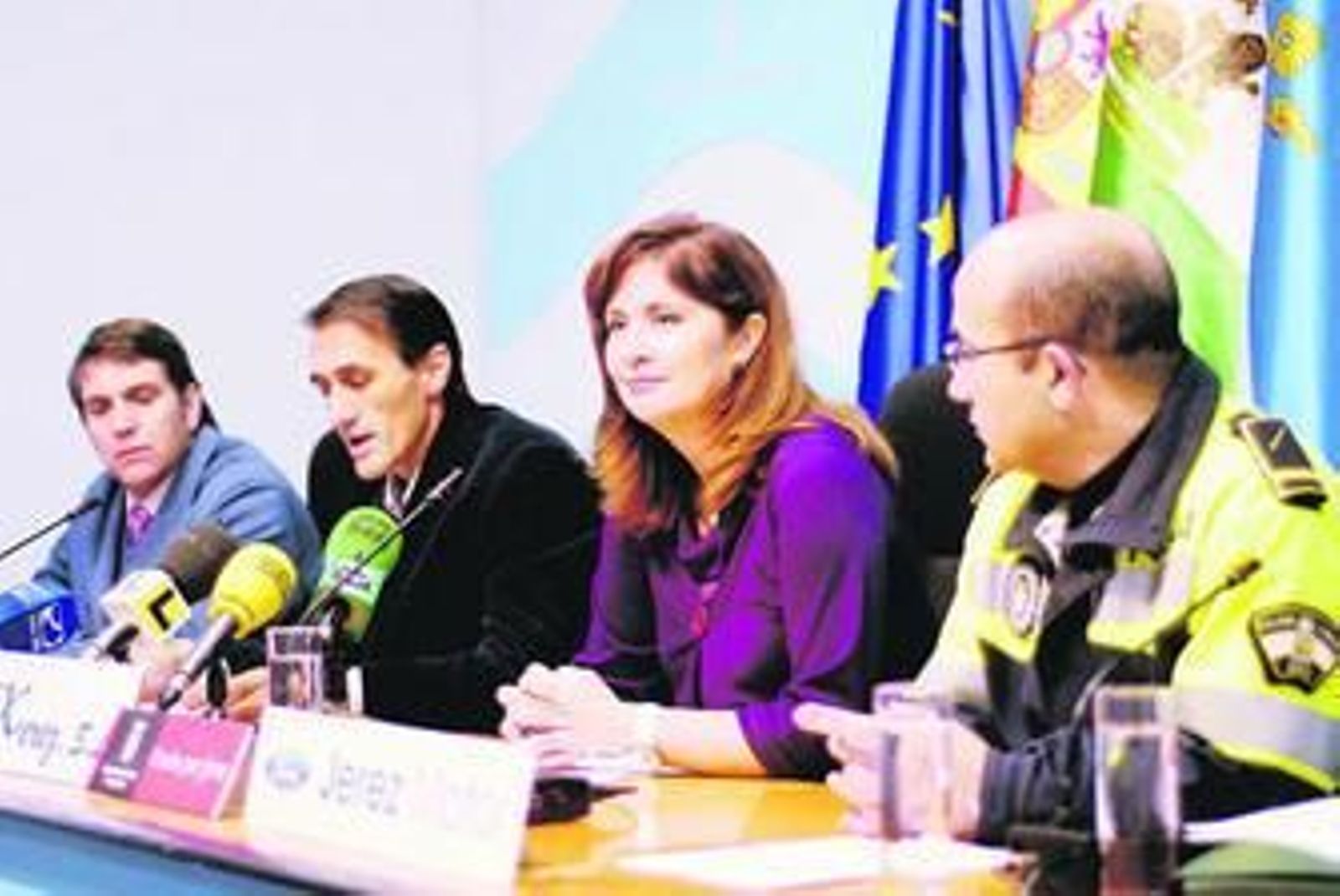 María del Carmen Martínez. María del Carmen Martínez.