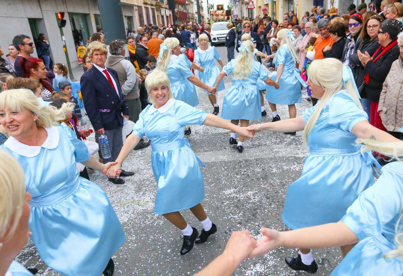 Imágenes de la Cabalgata del Humor en Chiclana